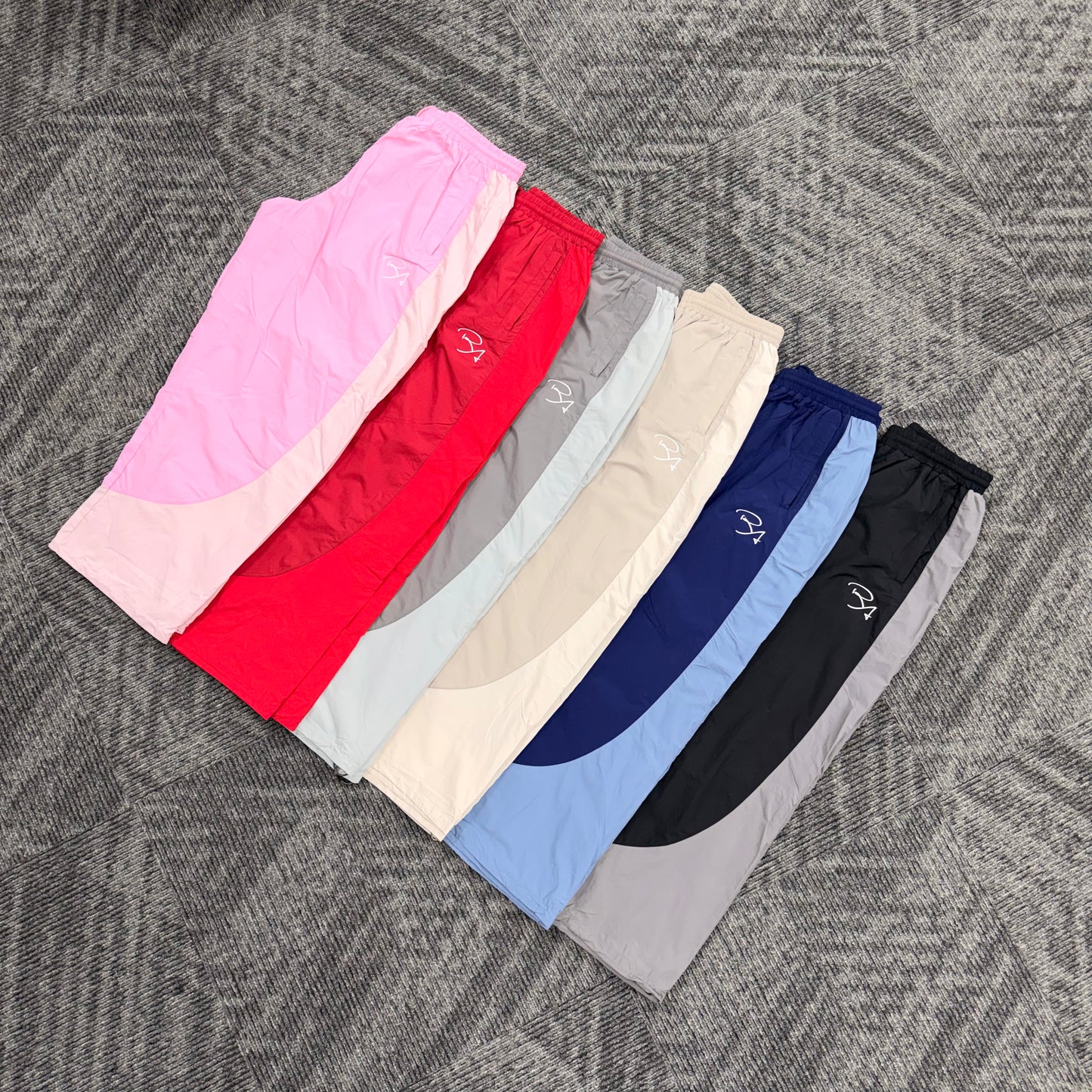 “Rich Breaker” Bottoms